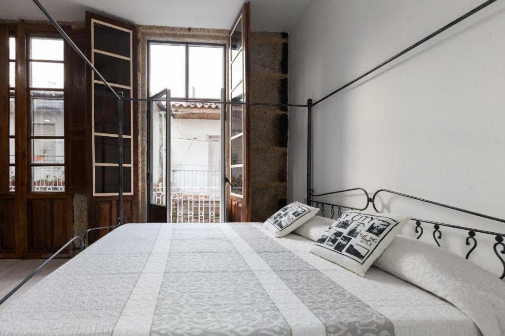 Vintage Ribadavia Apartment Exterior photo